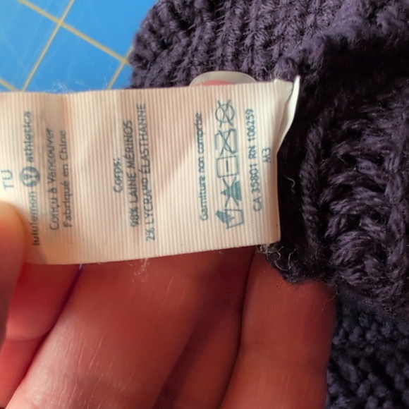 Lululemon, dark Purple Knit Leg Warmers - Picture 6 of 6